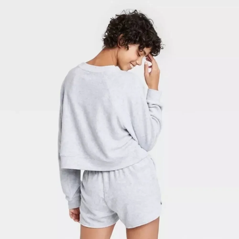 New 2-Piece Fleece Loungewear Pajama Set XS - Picture 6 of 9